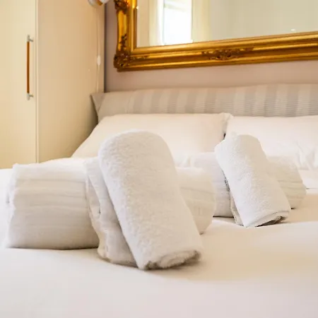 Gioberti Flat - Wifi - Center - Shopping Street - Casino - Ariston Appartement *